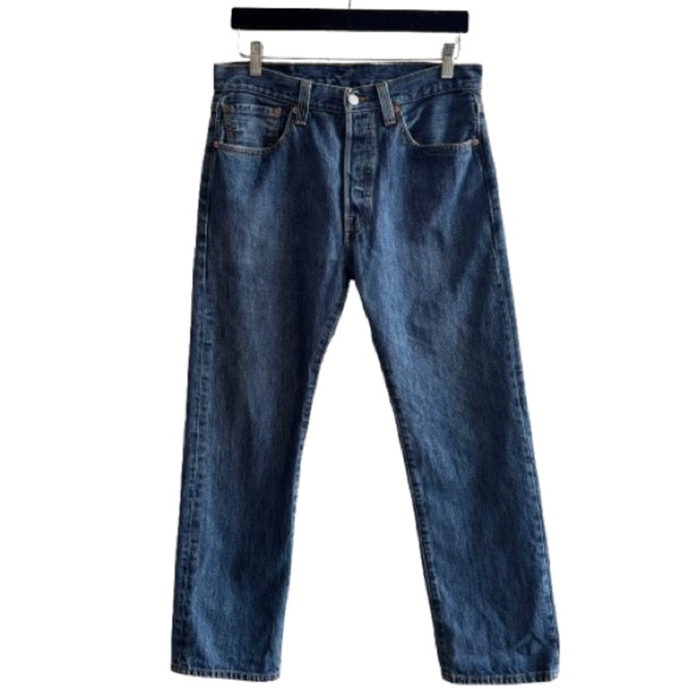 Vintage Levi’s 501 Original Fit Straight Leg Jeans Blue Denim Button Fly Classic